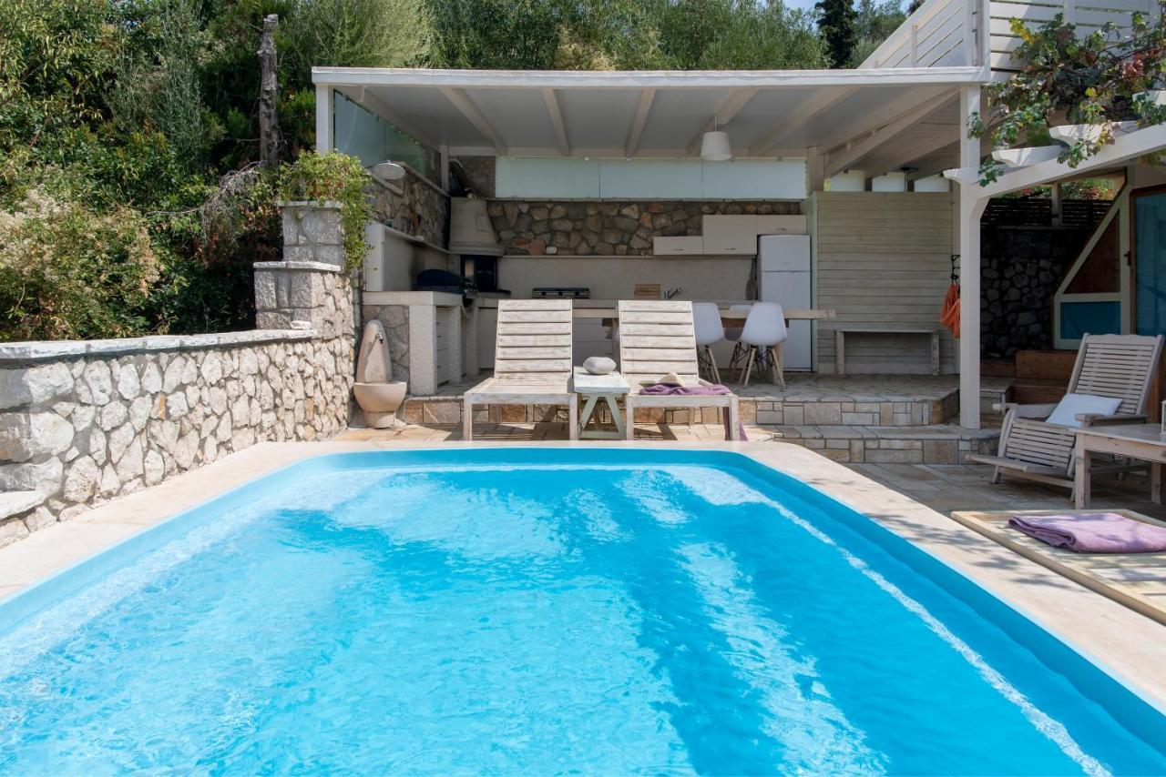 Áyios Nikítas Villa Christianna Studios מראה חיצוני תמונה